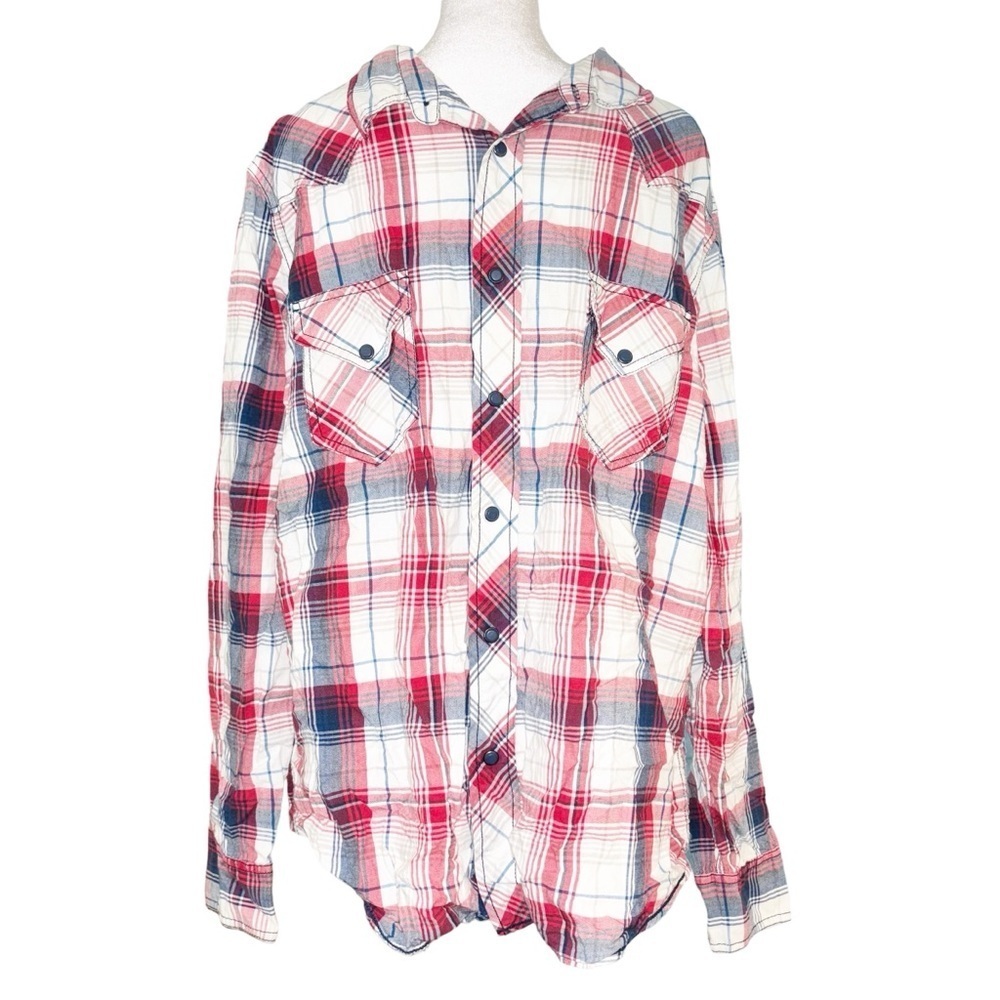 Boys snap up flannel